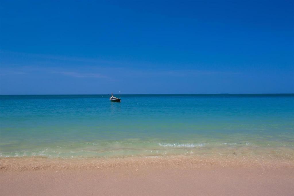 Relax Beach House Ko Lanta エクステリア 写真