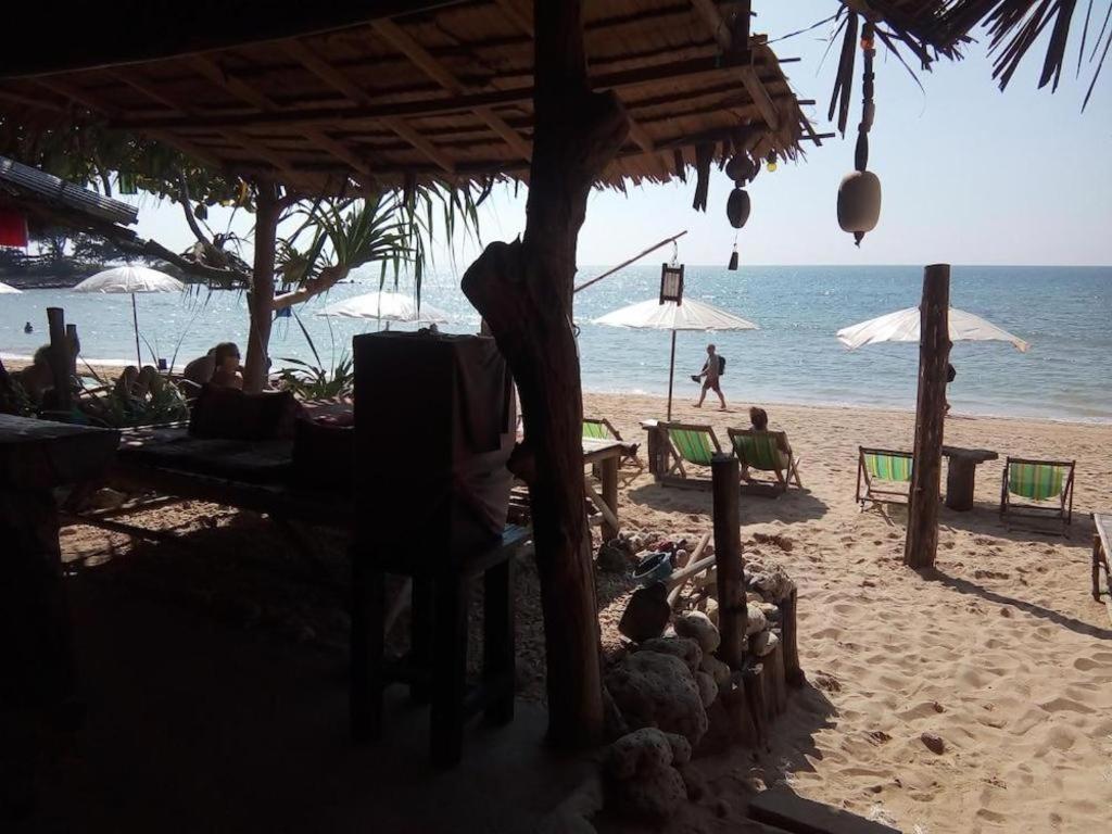 ホテル Relax Beach House Ko Lanta エクステリア 写真