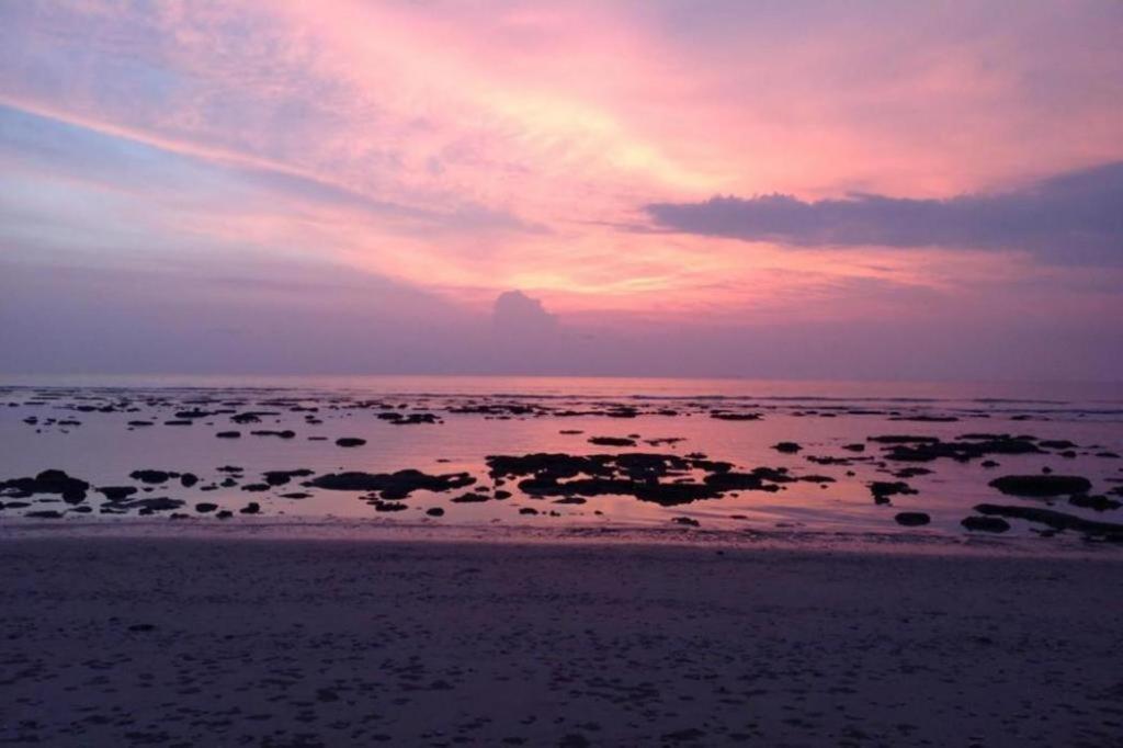 Relax Beach House Ko Lanta エクステリア 写真