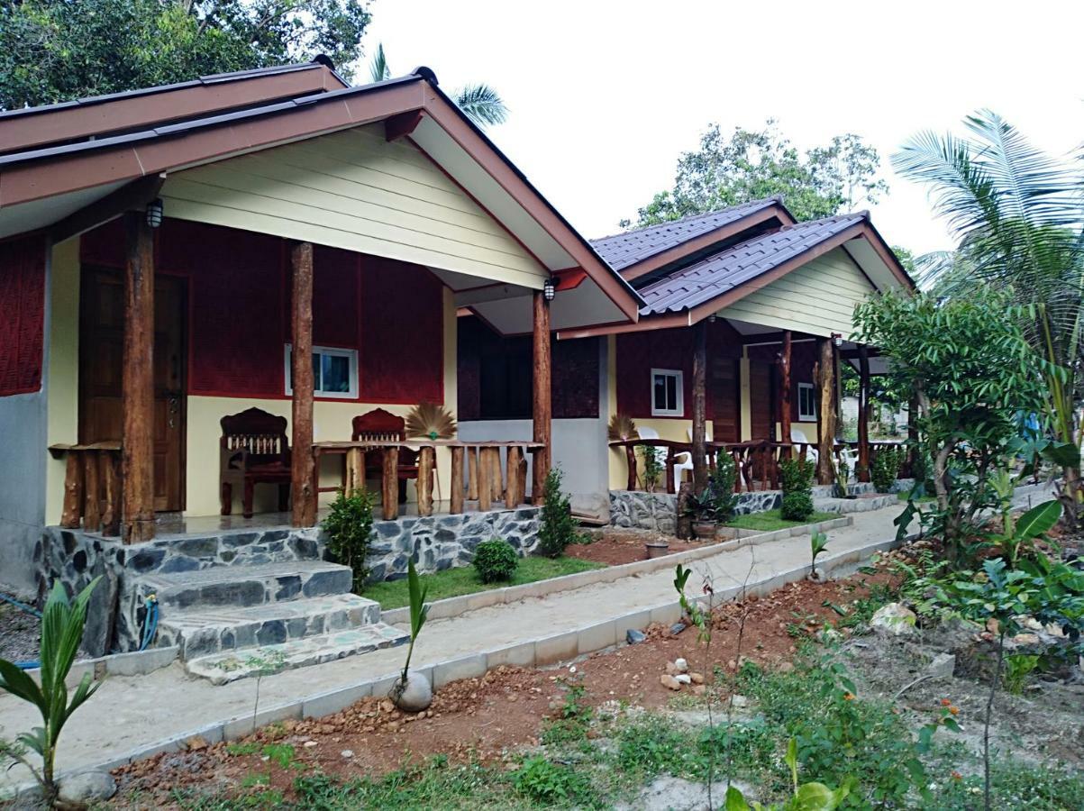 Relax Beach House Ko Lanta エクステリア 写真
